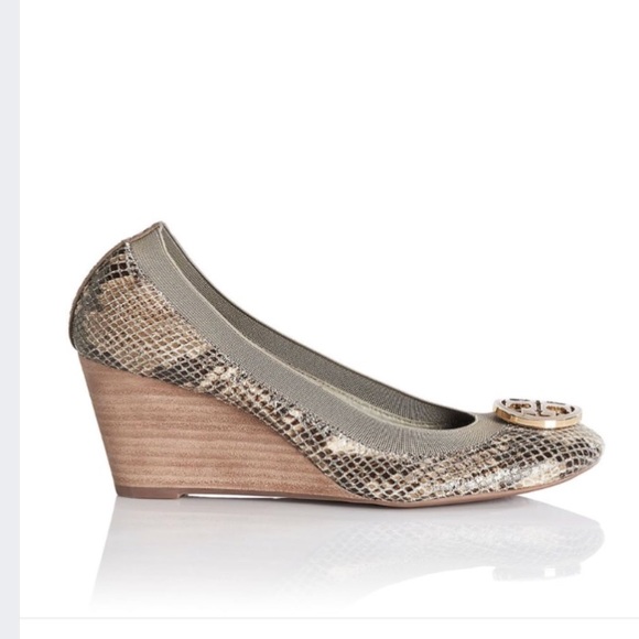SOLD Tory Burch Caroline Python Wedge - Picture 3 of 7